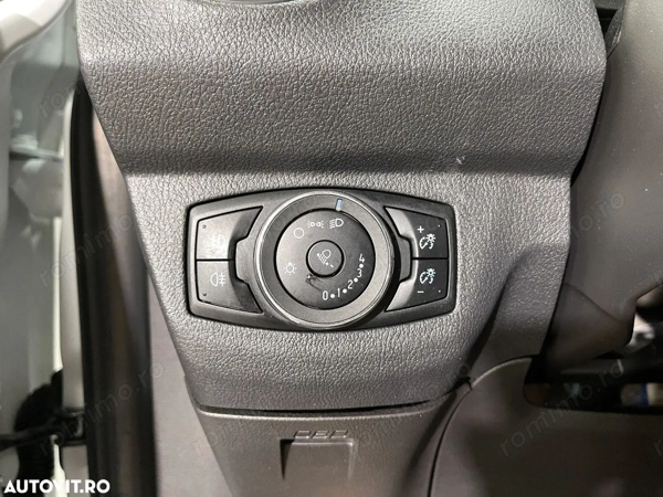 FORD Transit Courier 2021 — imagine 12