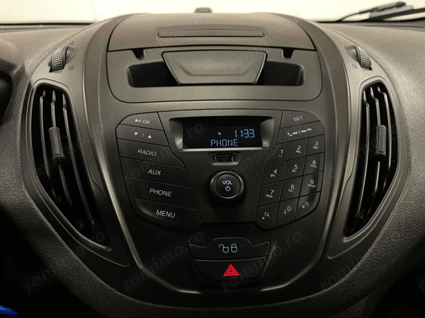 FORD Transit Courier 2021 — imagine 9