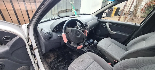 DACIA Logan 2012 — imagine 8