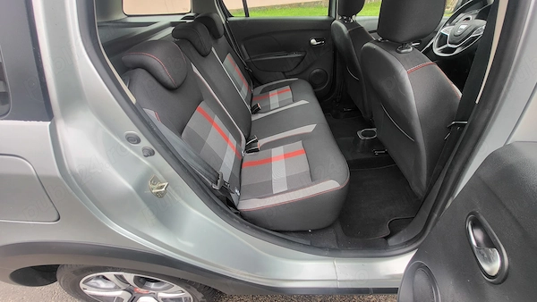 DACIA Logan Stepway 2020 — imagine 11