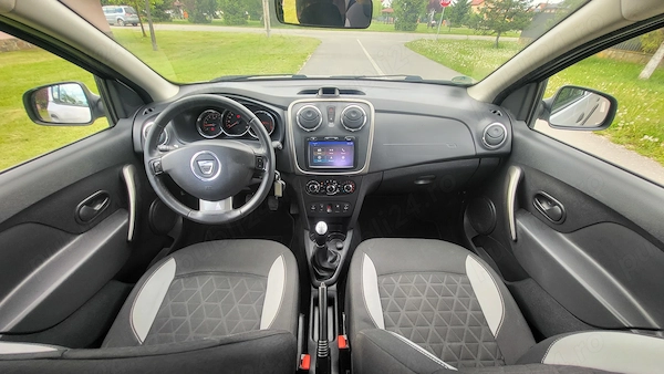 DACIA Sandero Stepway 2015 — imagine 5
