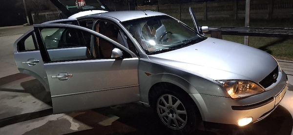 FORD Mondeo 2000