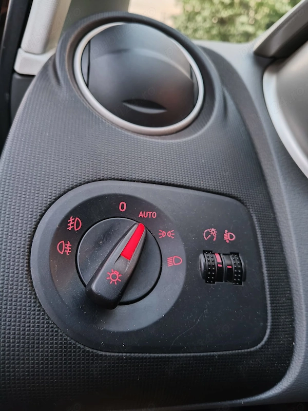 SEAT Ibiza 2011 — imagine 12