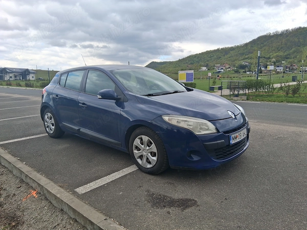 RENAULT Megane 2010 — imagine 2