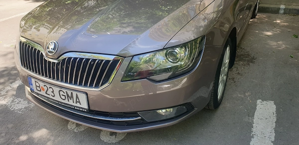 SKODA Superb 2014 — imagine 8