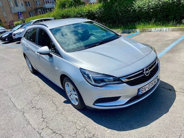 OPEL Astra 2019 — imagine 4