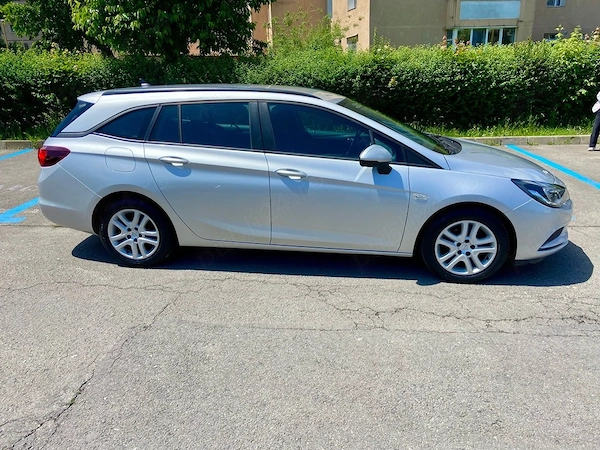 OPEL Astra 2019 — imagine 3
