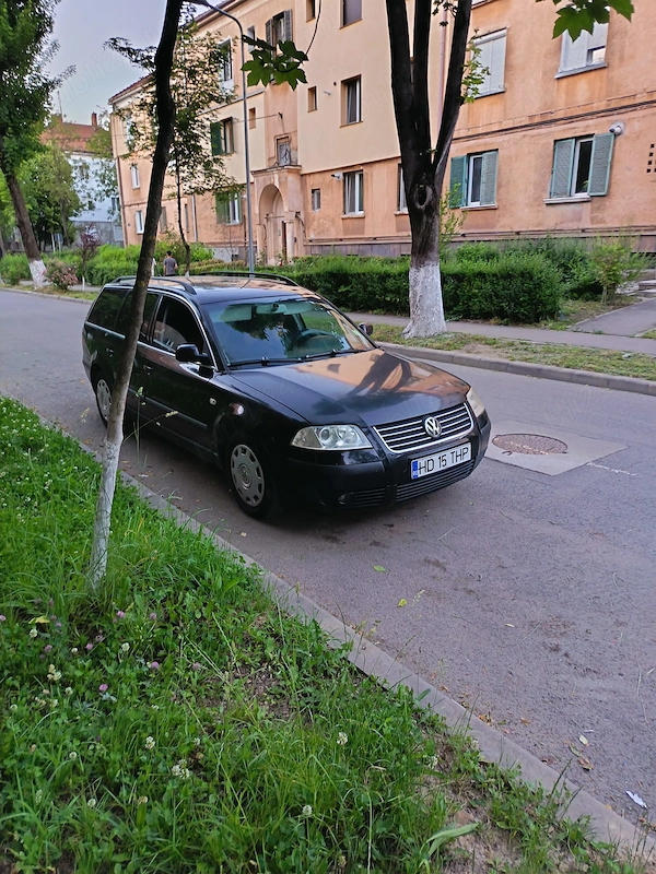 VOLKSWAGEN Passat 2004 — imagine 3