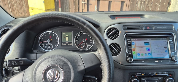 VOLKSWAGEN Tiguan 2012 — imagine 8