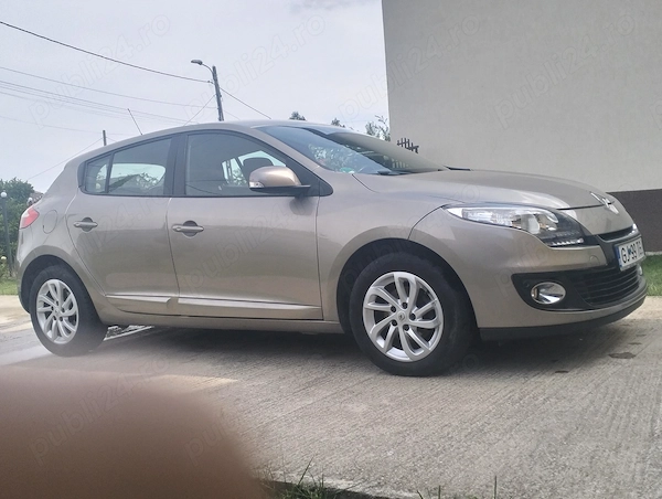 RENAULT Megane 2013 — imagine 3