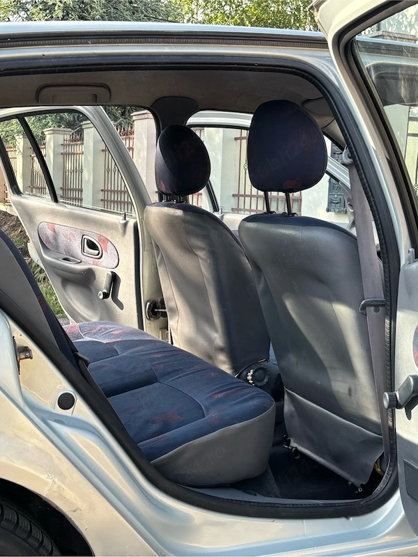 RENAULT Clio 2001 — imagine 7