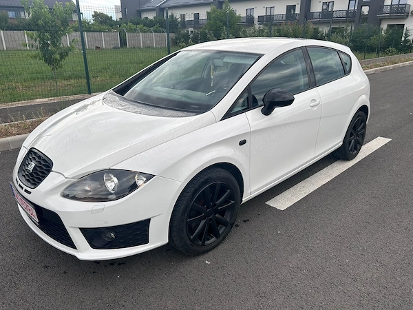 SEAT Leon 2009 — imagine 8