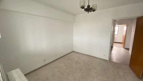 4 camere Decomandat | Piața Romană | 95 mp | Negociabil — fotografia 1