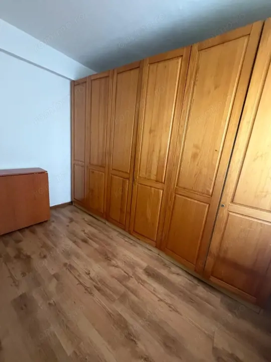 Apartament 3 camere, 52 mp, etaj3/4, cartier Valea Rosie — fotografia 3
