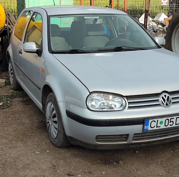 VOLKSWAGEN Golf 1998