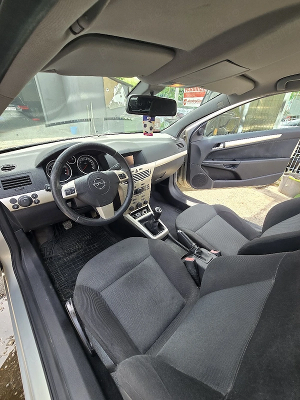 OPEL Astra 2007 — imagine 3