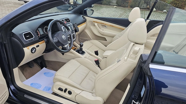 VOLKSWAGEN Eos 2015 — imagine 4