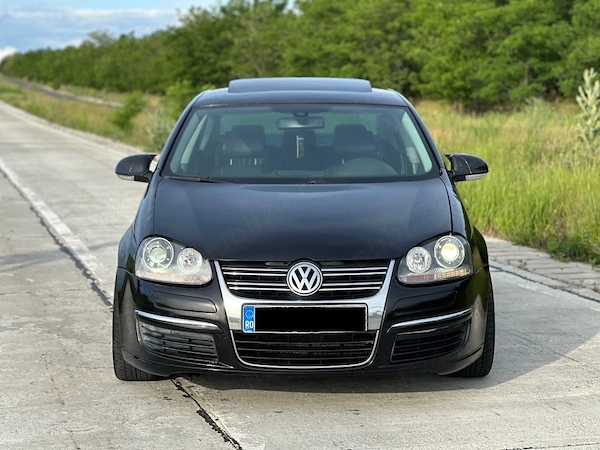 VOLKSWAGEN Jetta 2007 — imagine 3