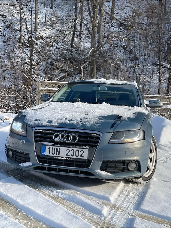 AUDI A4 2011 — imagine 2