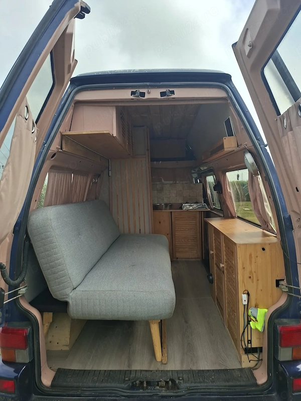 VOLKSWAGEN Caravelle 1996 — imagine 4