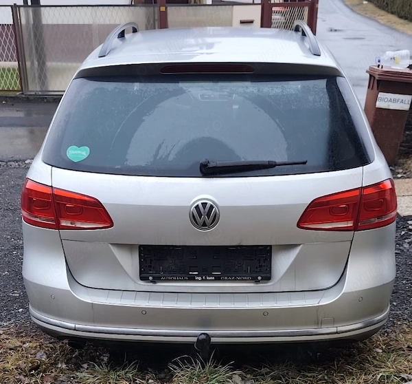 VOLKSWAGEN Passat 2011 — imagine 3