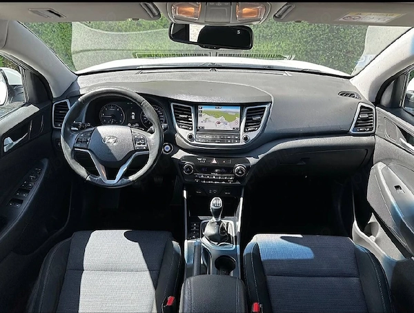 HYUNDAI Tucson 2016 — imagine 8