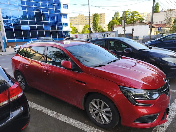 RENAULT Megane 2018 — imagine 3