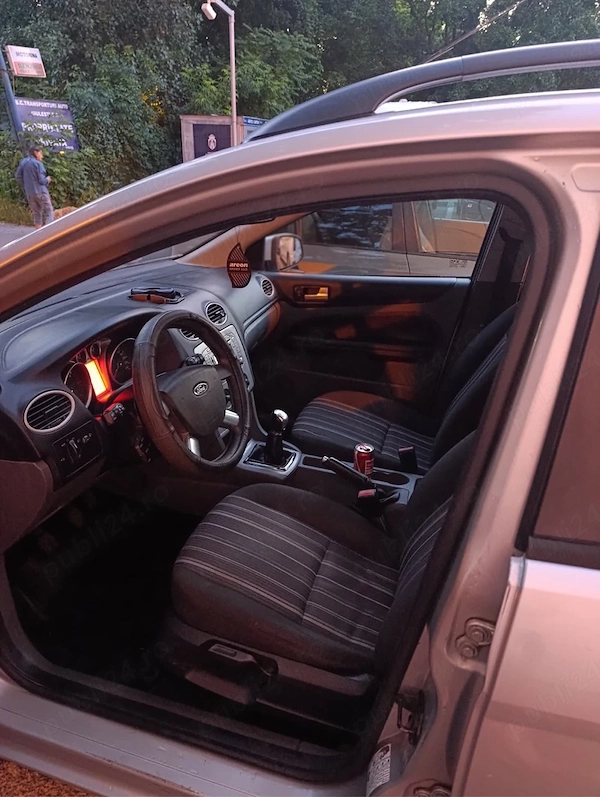 FORD Focus 2008 — imagine 7