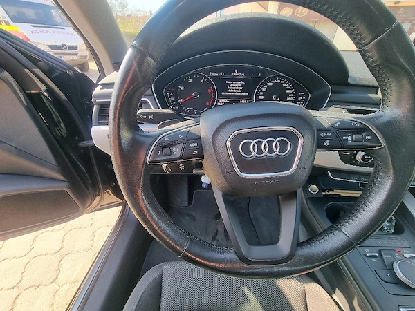 AUDI A4 2017 — imagine 2