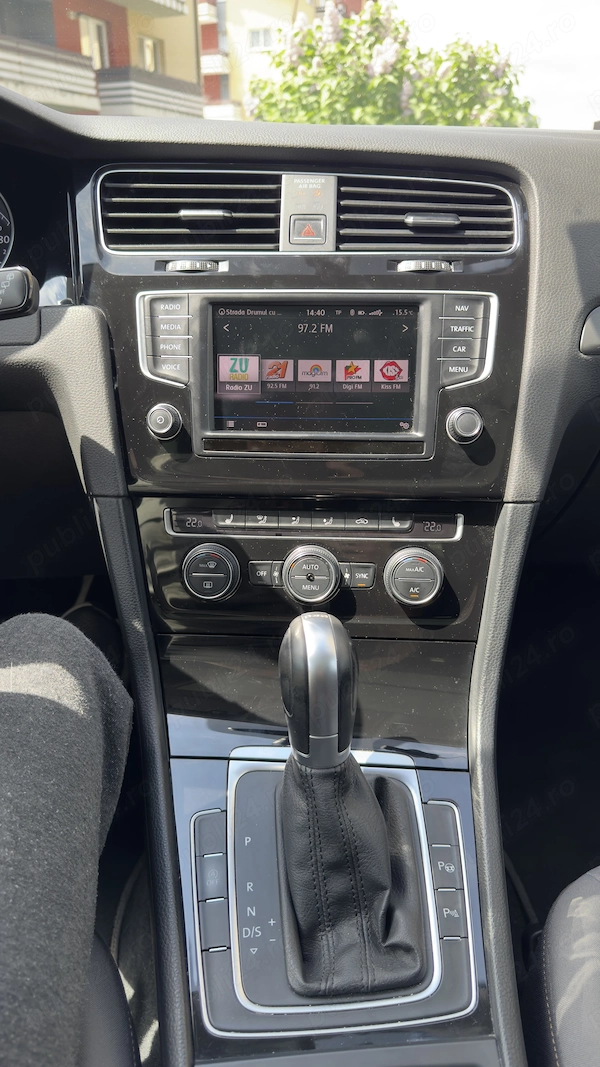 VOLKSWAGEN Golf 2017