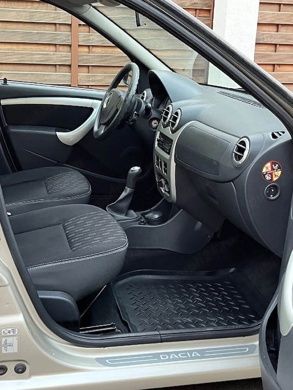 DACIA Logan 2012 — imagine 5