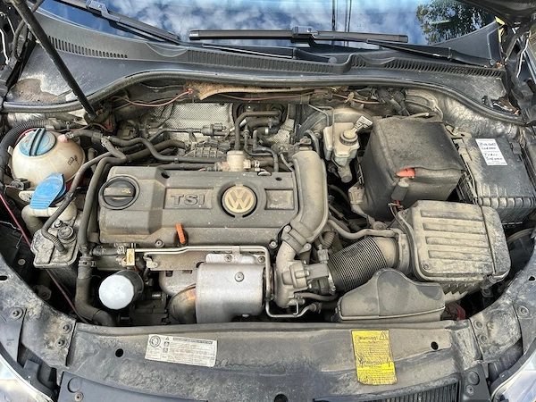 VOLKSWAGEN Golf 2012 — imagine 5