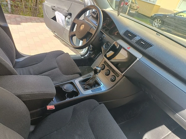VOLKSWAGEN Passat 2006 — imagine 7