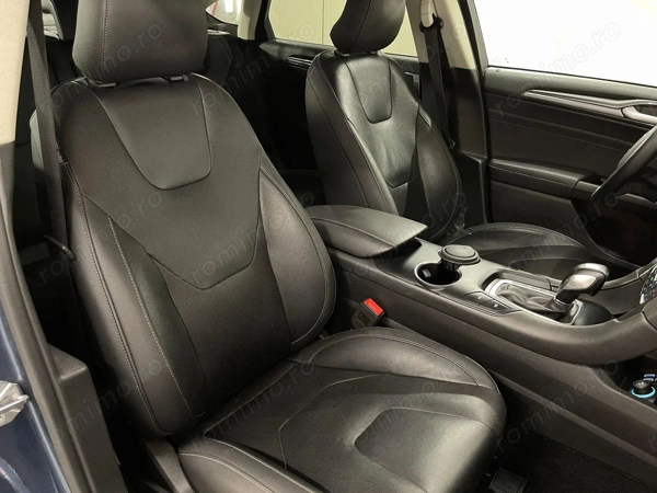 FORD Mondeo 2022 — imagine 9