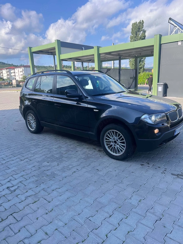 BMW iX3 2009 — imagine 2
