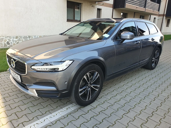 VOLVO V90 Cross Country 2017 — imagine 2