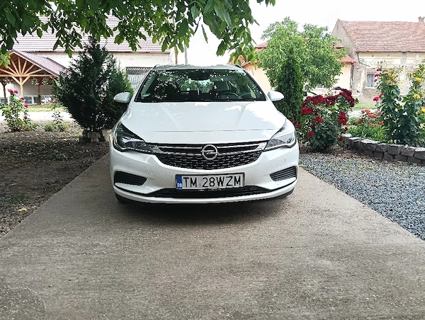 Vand sau variante de schimb Opel Astra K 1.6 diesel an 2018, impecabila,adusa Germania
