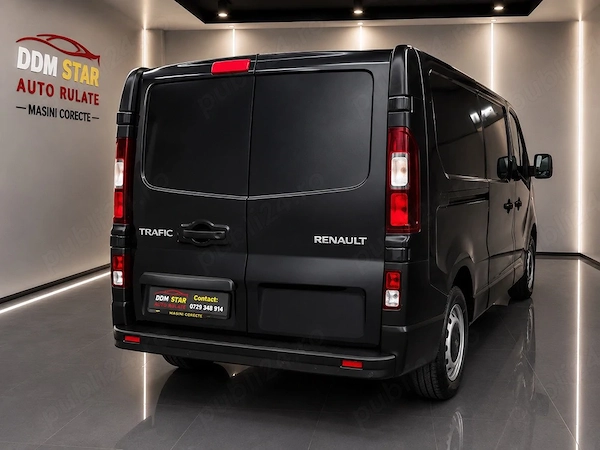 RENAULT Trafic 2015 — imagine 3