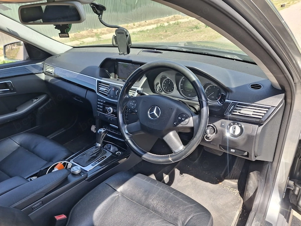 MERCEDES-BENZ E-Class 2010 — imagine 2