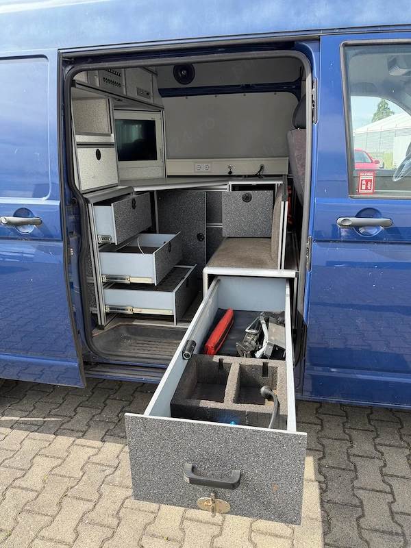 VOLKSWAGEN Transporter 2010 — imagine 5