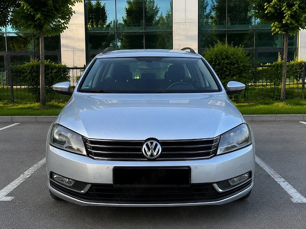 VOLKSWAGEN Passat 2012
