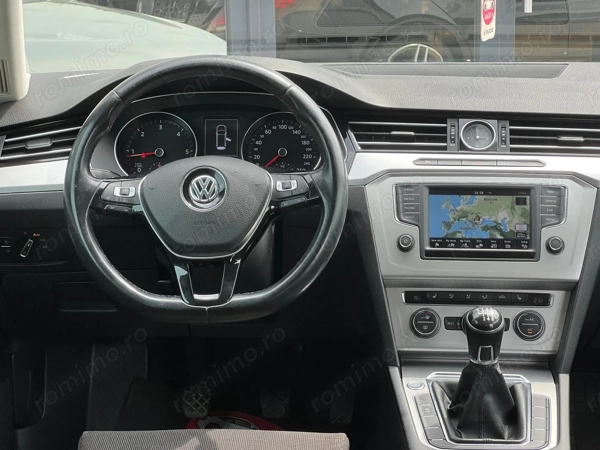 VOLKSWAGEN Passat 2015 — imagine 9