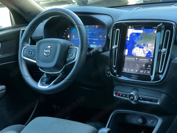 VOLVO Unknown Model 2023 — imagine 8