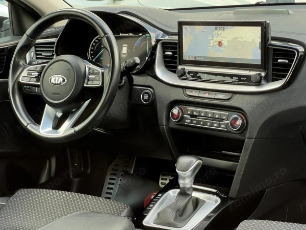 KIA Xceed 2021 — imagine 8