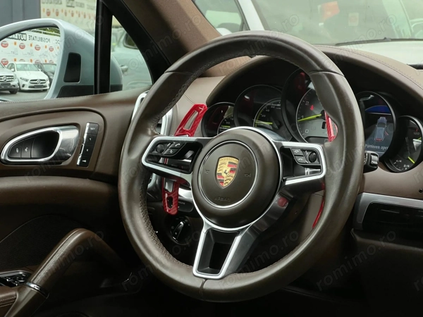 PORSCHE Cayenne 2014 — imagine 10