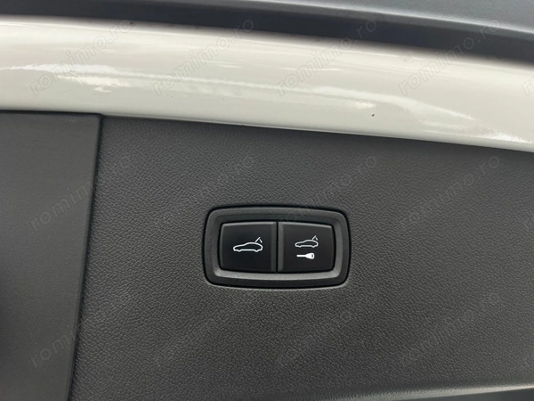 PORSCHE Cayenne 2021 — imagine 14