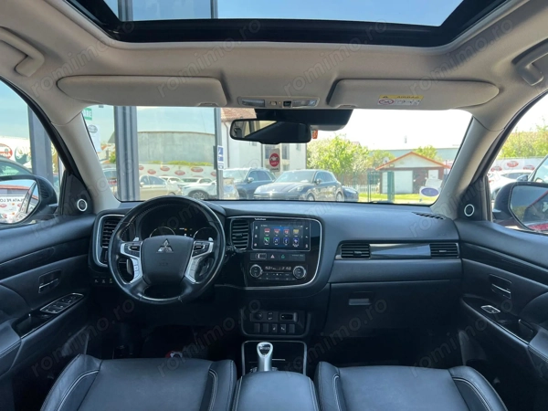MITSUBISHI Outlander 2018 — imagine 7