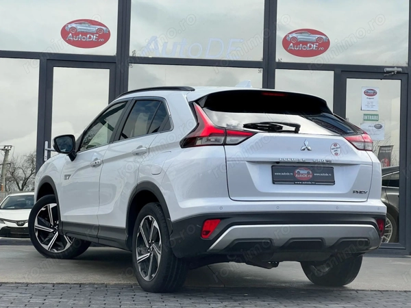 MITSUBISHI Unknown Model 2022 — imagine 3