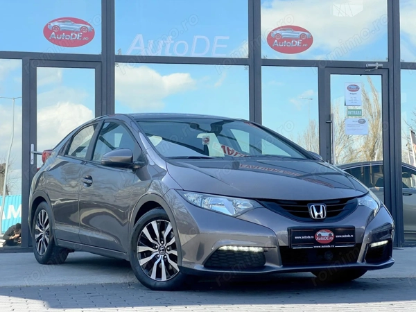 HONDA Civic 2013 — imagine 2