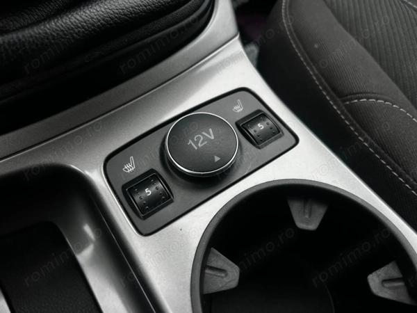 FORD Kuga 2013 — imagine 11